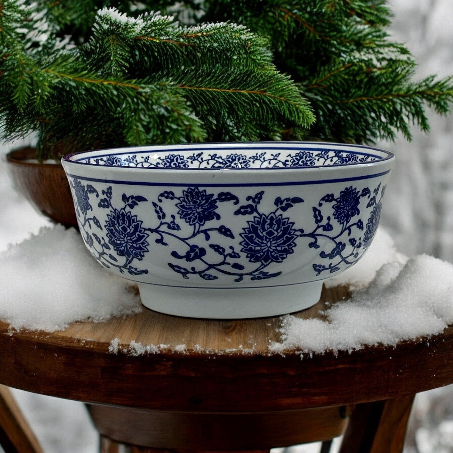 Evergreen — Blue & White Candle